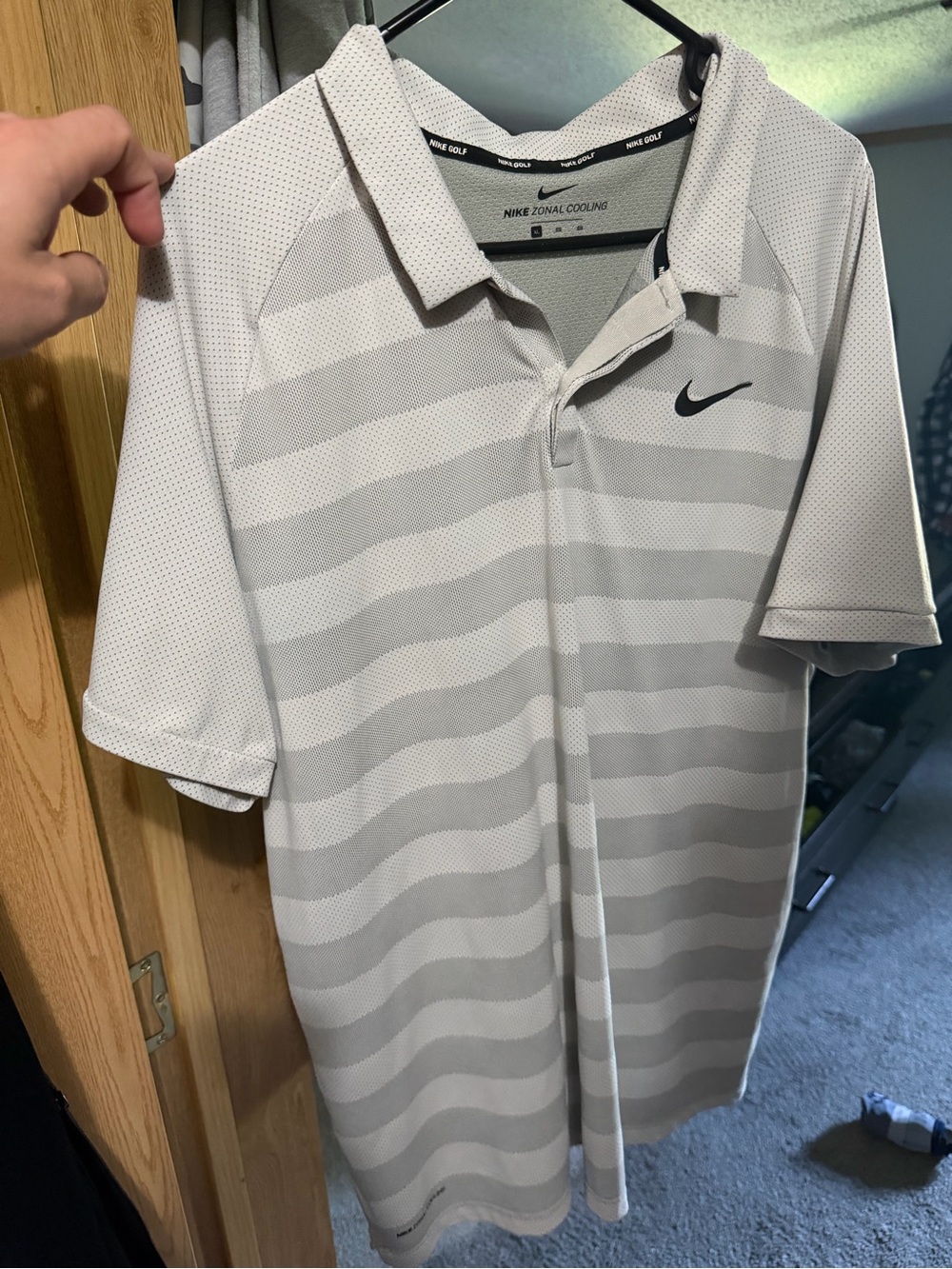 Nike Men’s Gray Striped Golf Polo
